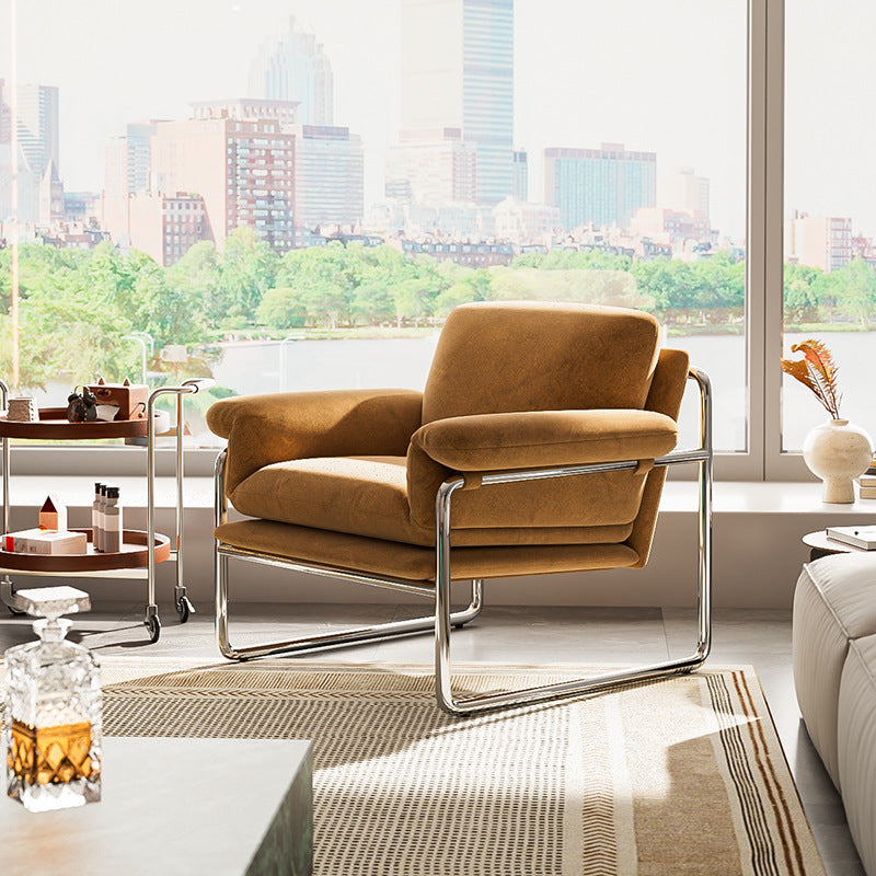 VELORA Lounge Chair